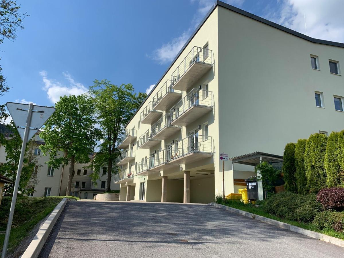 Apartman S Vyhlidkou Horní Maršov Buitenkant foto